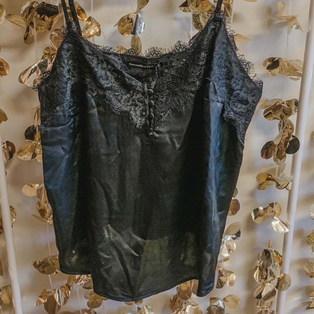 Abercrombie &Fitch lace trim tank